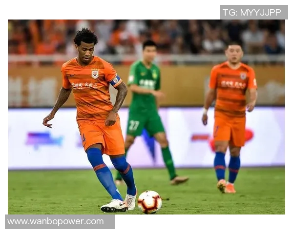 卡卢卢以1430万欧转会新球队首秀打入赛季首球稳固主力位置