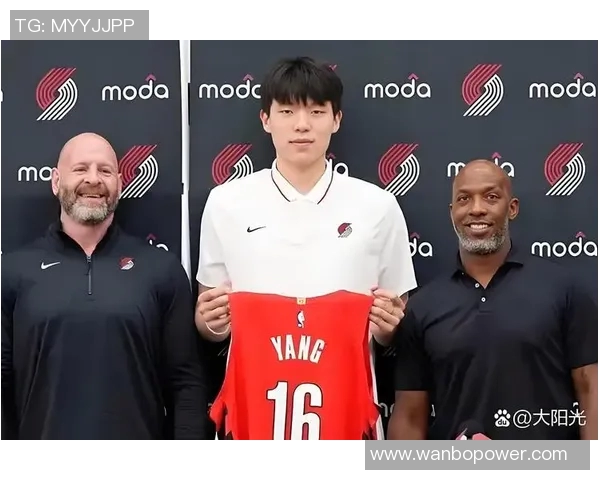 杨瀚森超远三分球惊艳全场成功登上微博热搜榜第九位 杨瀚森超远三分球惊艳全场成功登上微博热搜榜第九位