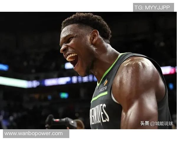 爱德华兹复出首战表现平平13投5中仅得15分正负值惨淡25 爱德华兹复出首战表现平平13投5中仅得15分正负值惨淡25